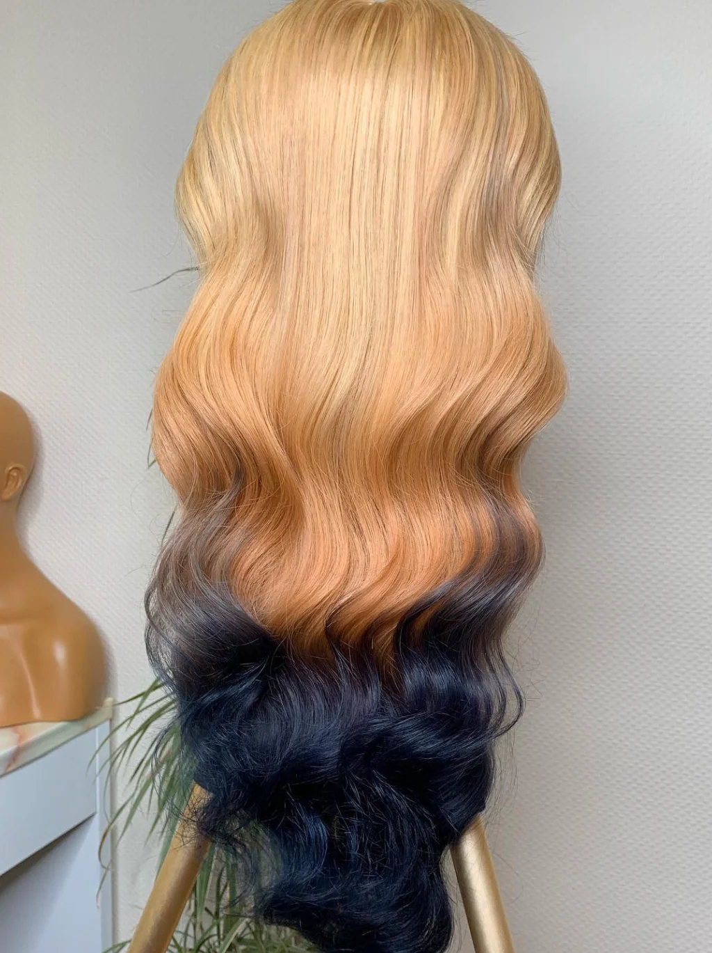 Dorsanee Ombre Strawberry Platinum Blonde Wig 200 Density 13x4 Lace Front Human Hair Wigs - Image 6