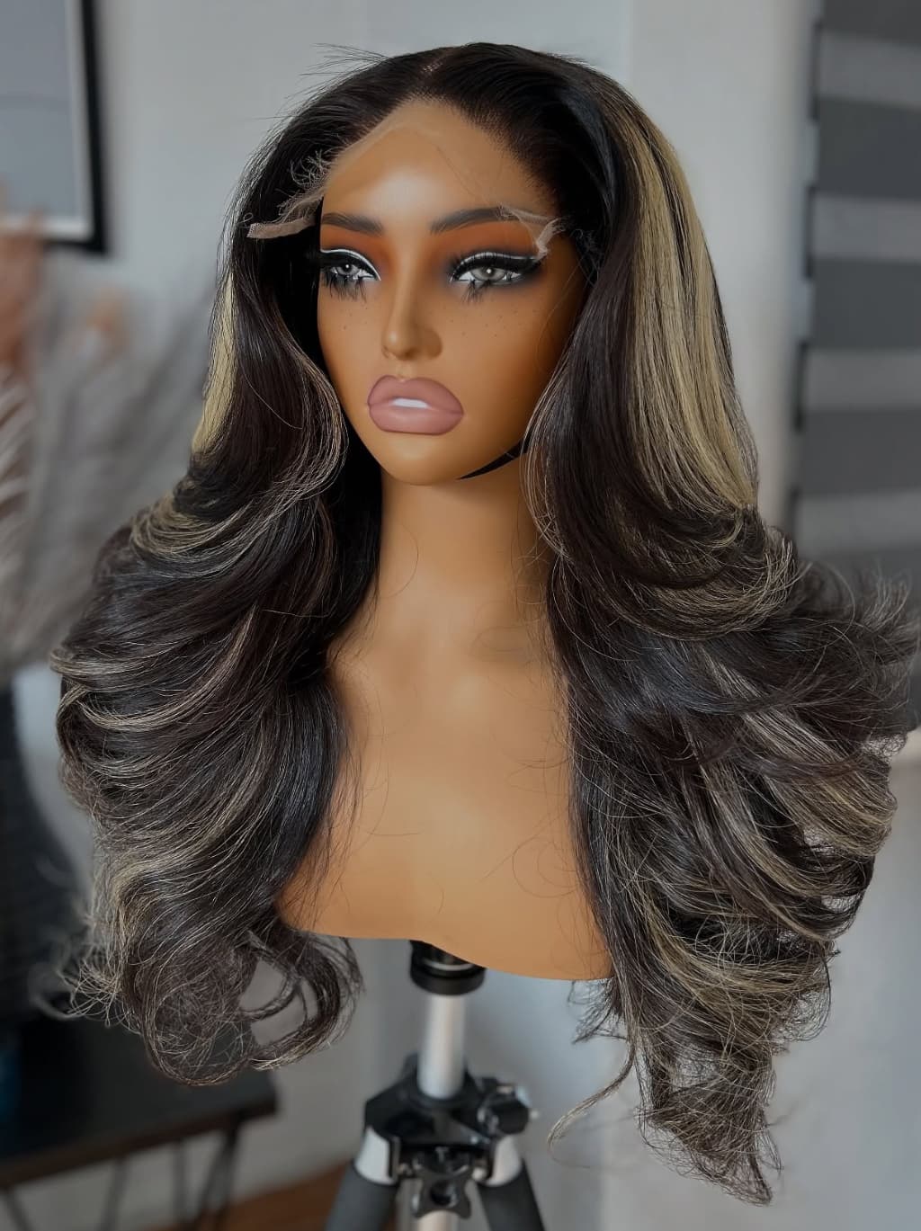 Dorsanee Balayage Black Brown Highlights 13x4 Lace Front Virgin Human Hair Wigs - Image 6
