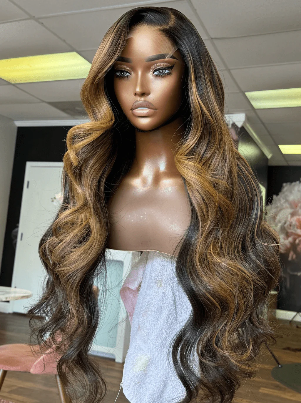 Dorsanee Balayage Black Brown Highlights Body Wave 200 Density Human Hair Wigs - Image 2