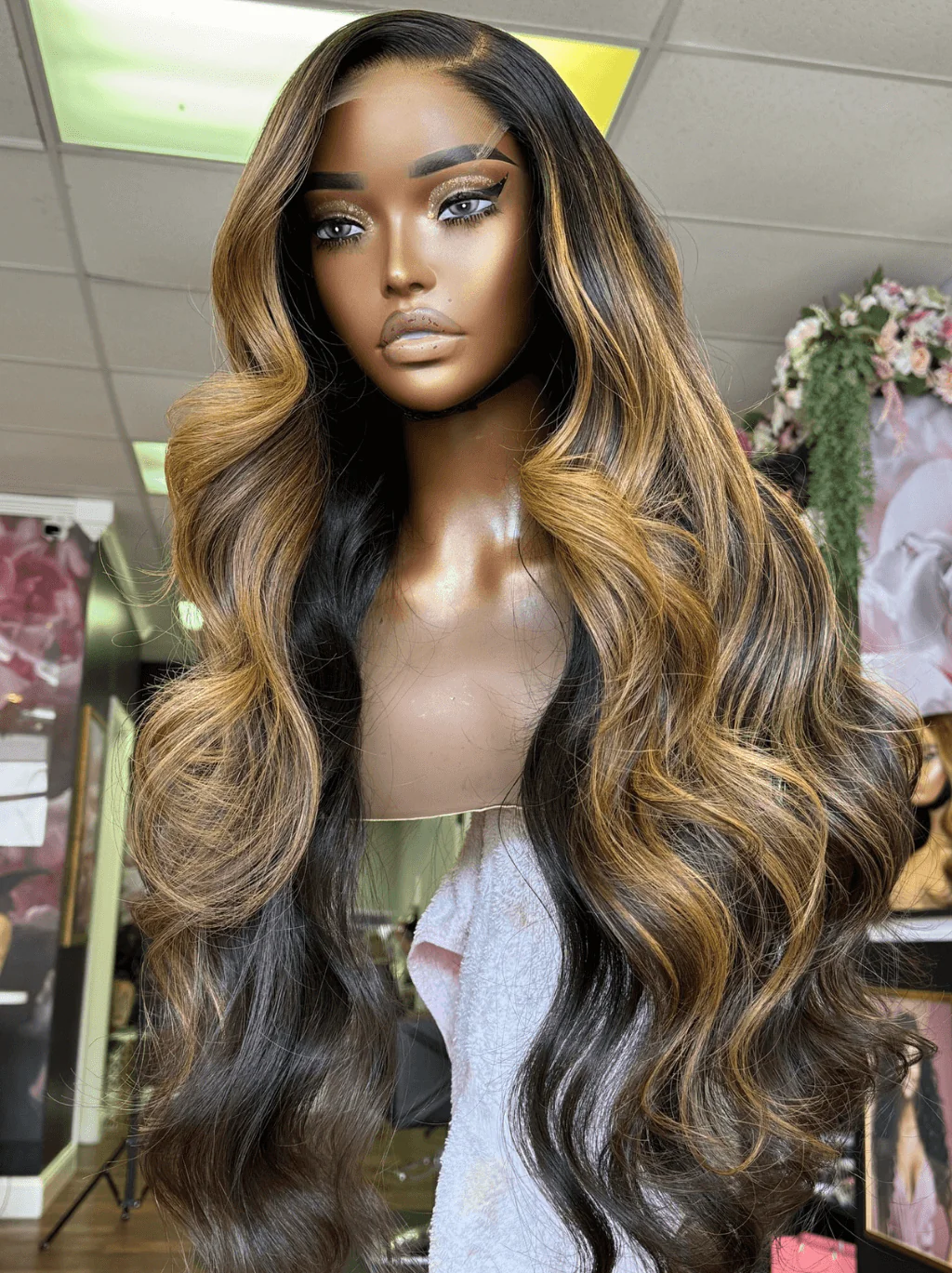 Dorsanee Balayage Black Brown Highlights Body Wave 200 Density Human Hair Wigs - Image 3