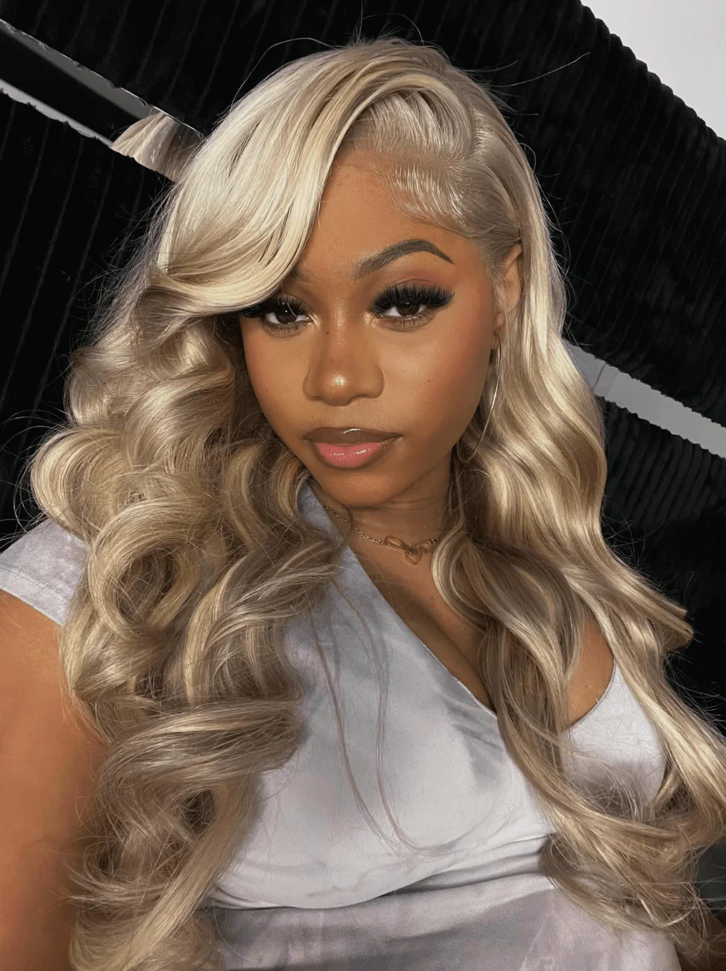 Dorsanee Balayage Blonde Light Brown Body Wave 13x4 Lace Front Human Hair Wig - Image 4