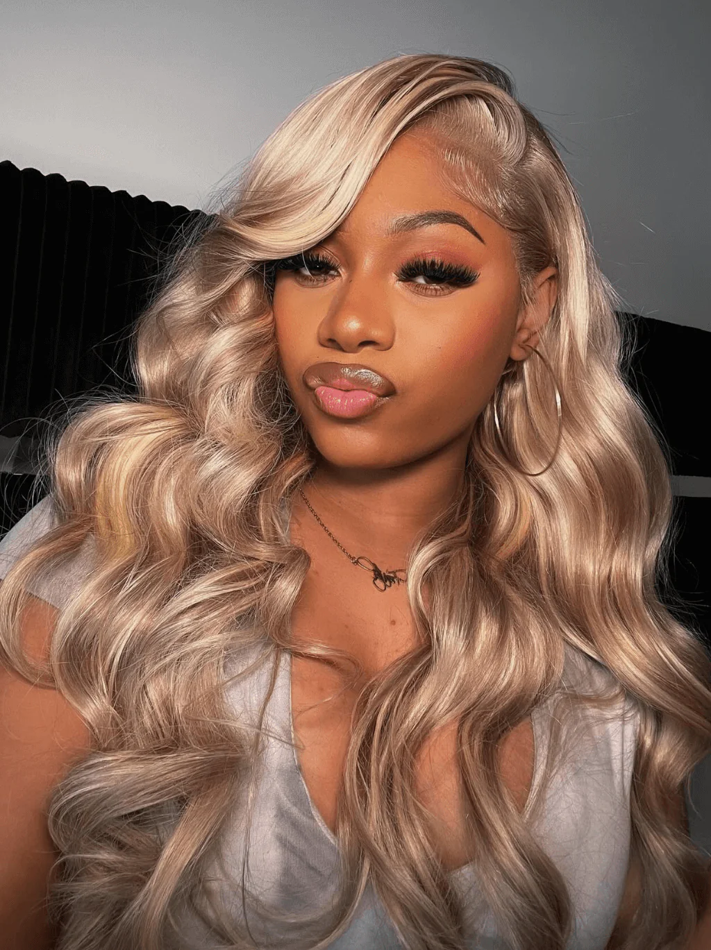 Dorsanee Balayage Blonde Light Brown Body Wave 13x4 Lace Front Human Hair Wig - Image 6