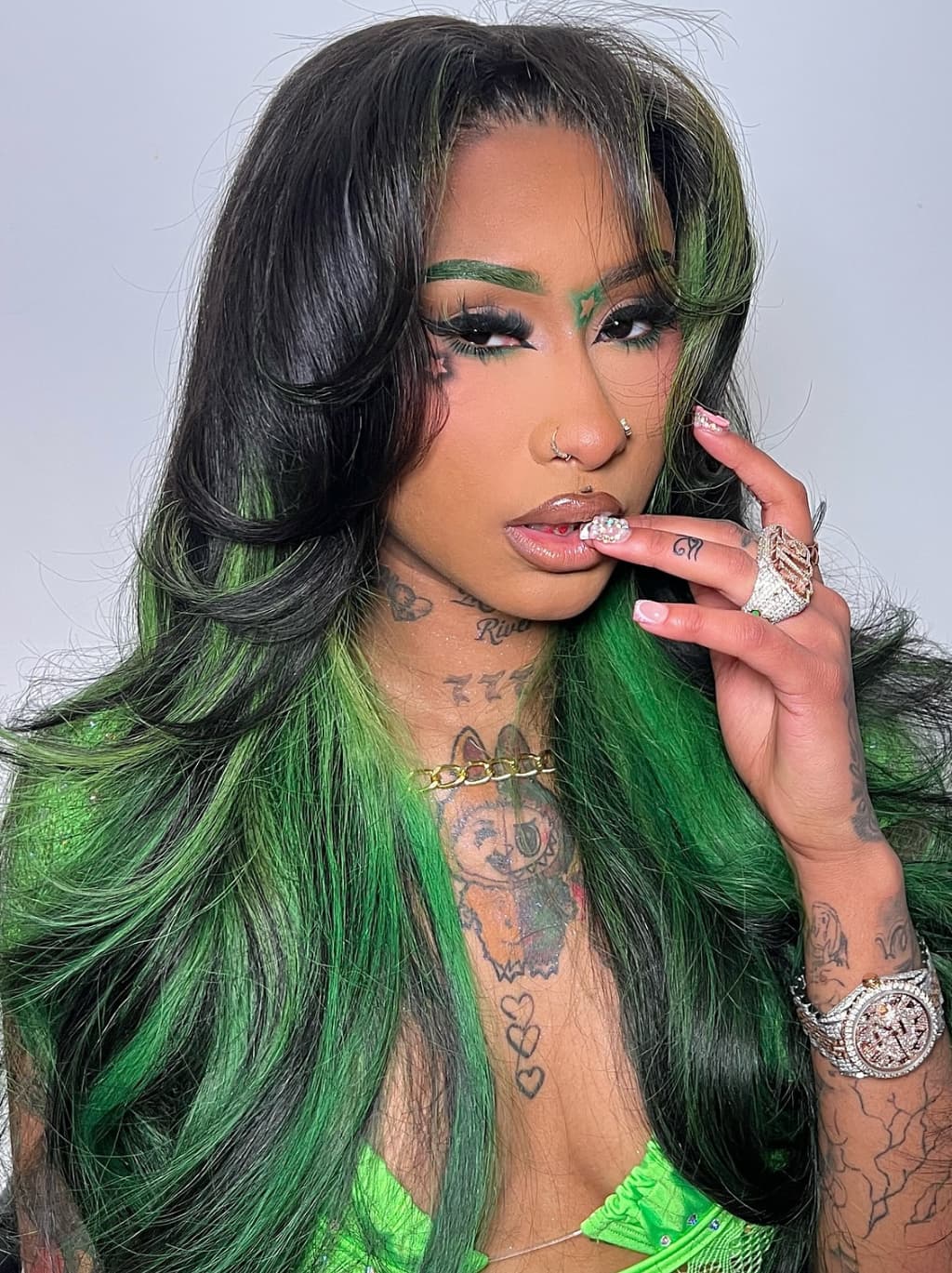 Dorsanee Black With Emerald Green Highlights Face-Framing  Luxury Layered Blowout 13x4 Lace Front Human Hair Wigs - Image 2