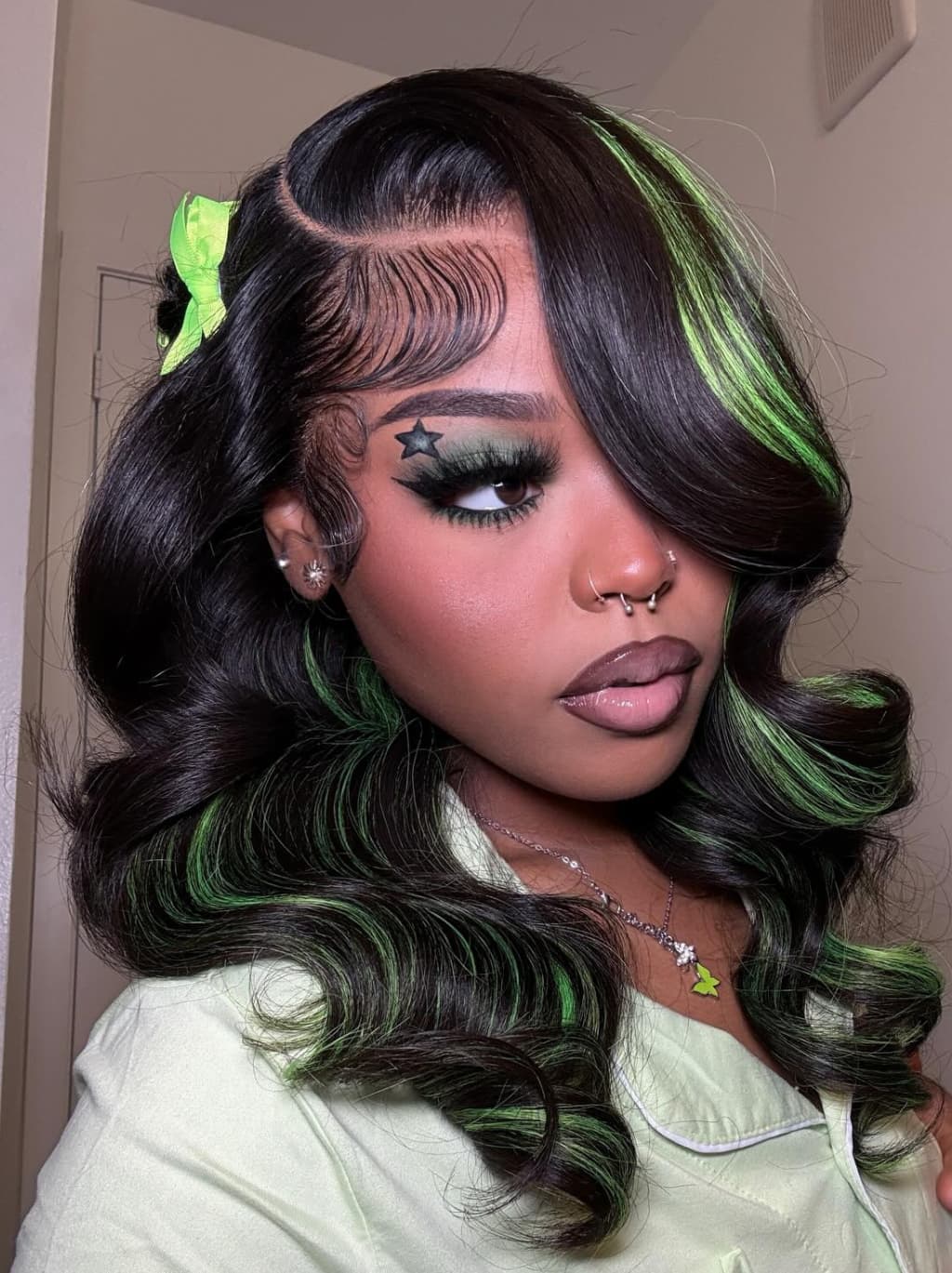 Dorsanee Black with Green Highlights Money Piece Color 13x4 Lace Front Human Hair Wig - Image 3