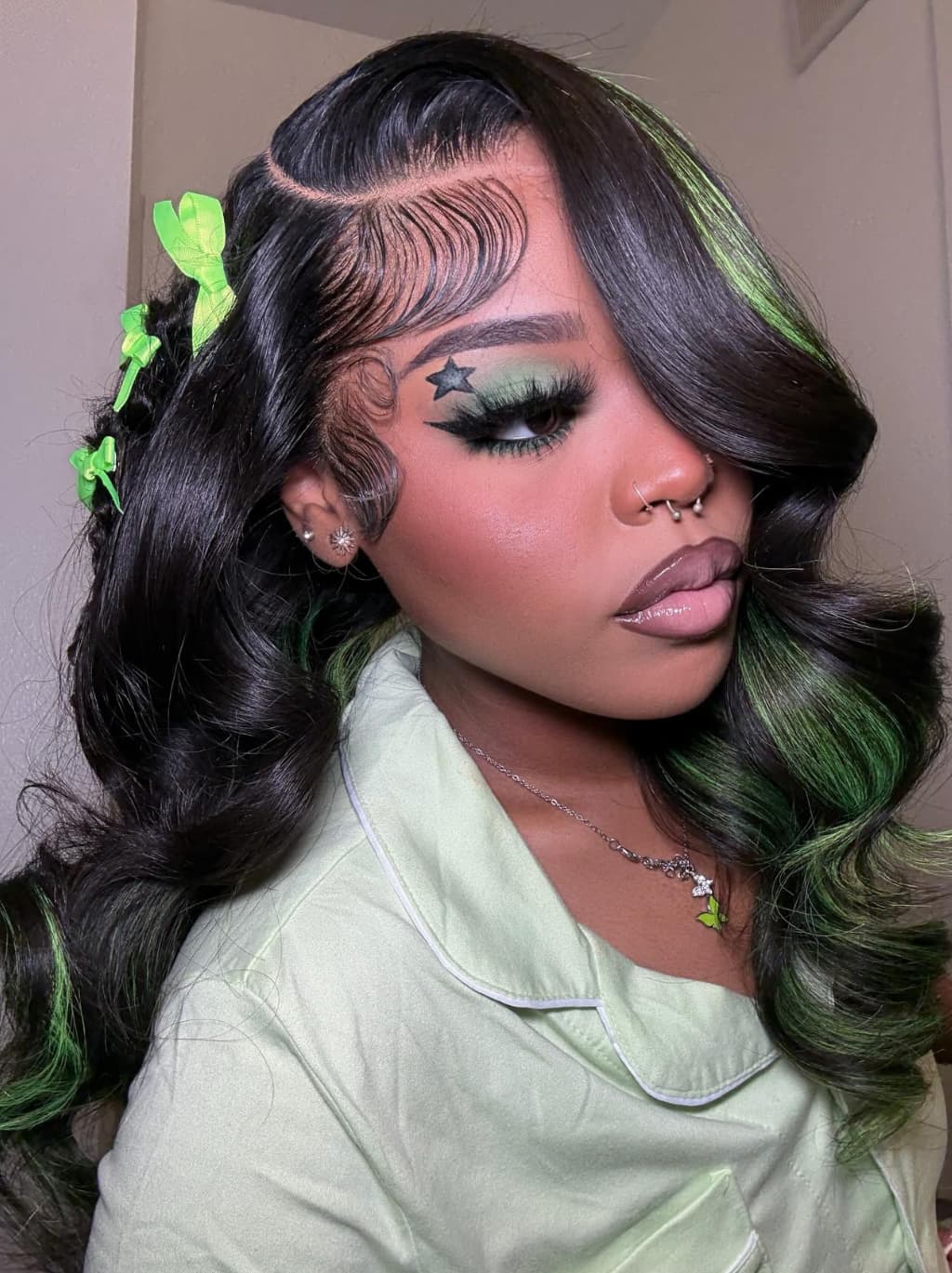 Dorsanee Black with Green Highlights Money Piece Color 13x4 Lace Front Human Hair Wig - Image 5
