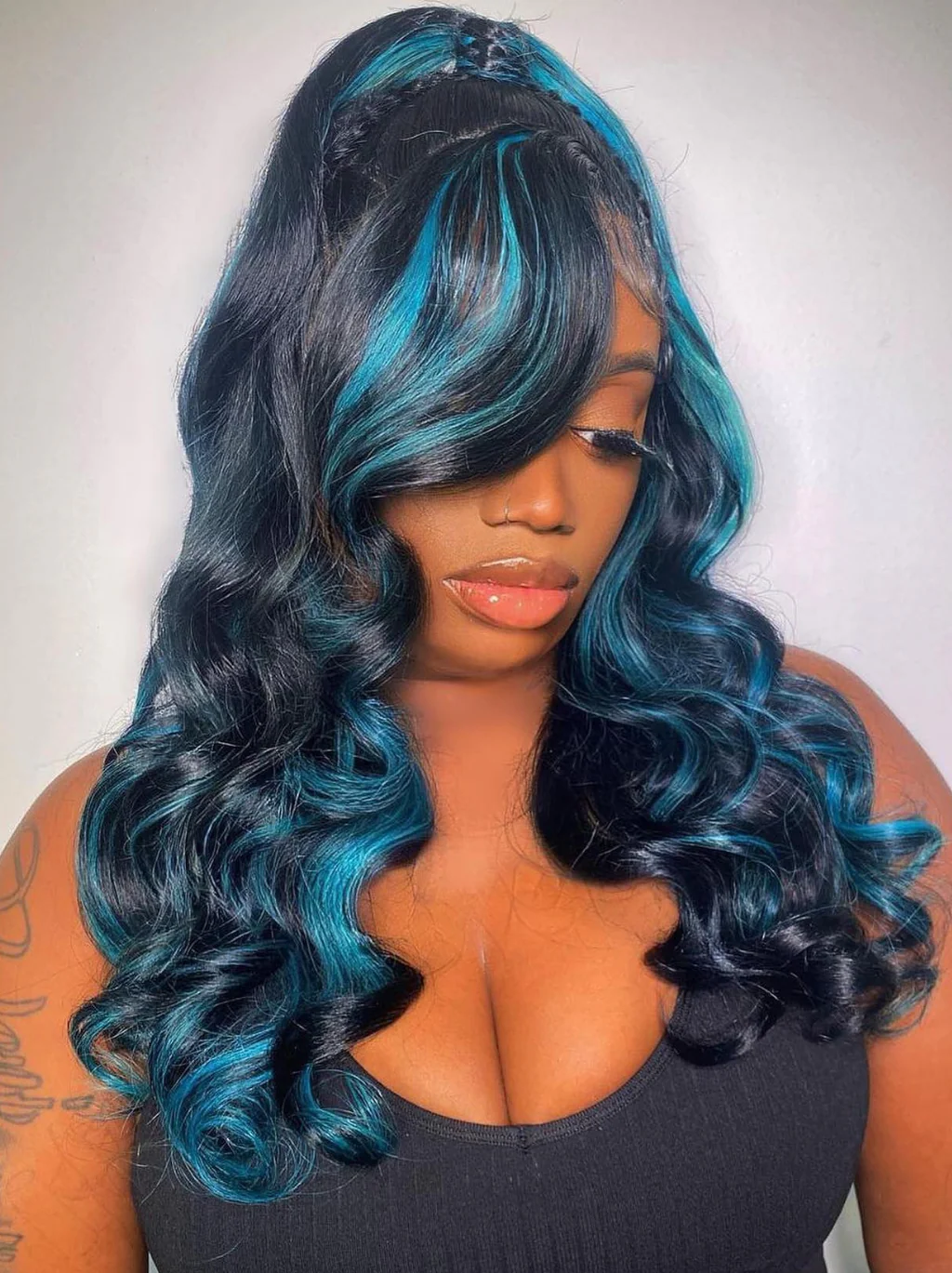 Dorsanee Blue Red Blonde Highlight 13x4 HD Lace Front Body Wave Human Hair Wigs - Image 4