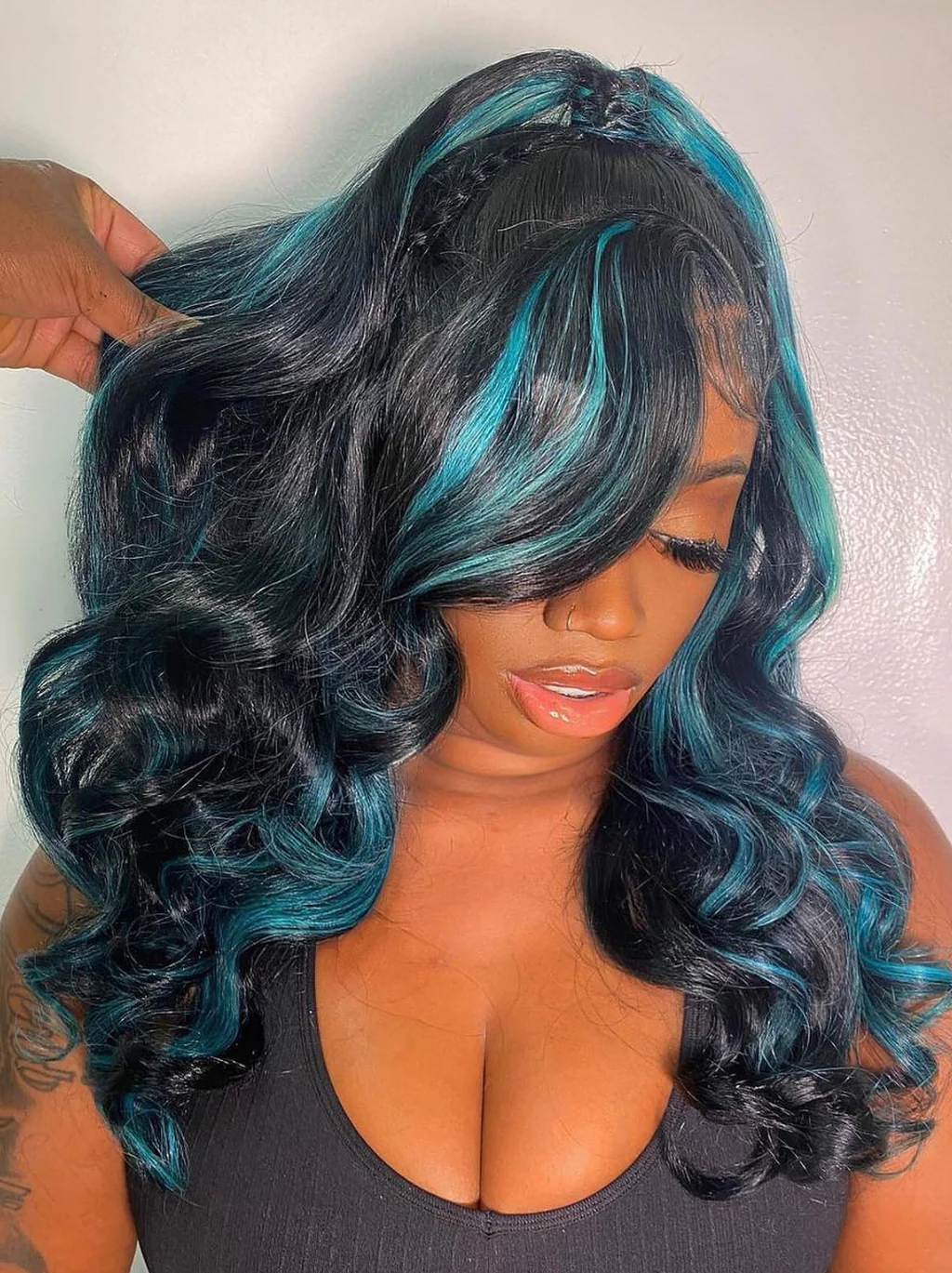 Dorsanee Blue Red Blonde Highlight 13x4 HD Lace Front Body Wave Human Hair Wigs - Image 5