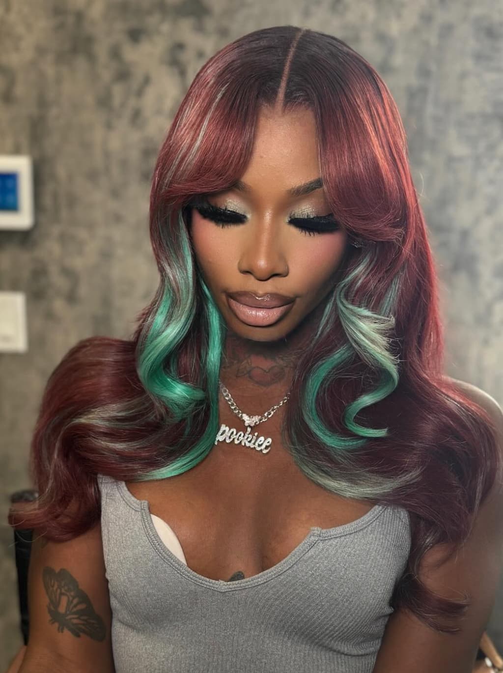 Dorsanee Burgundy Red With Green Highlights 13x4 Lace Front Virgin Human Hair Wigs 200 Density - Image 3