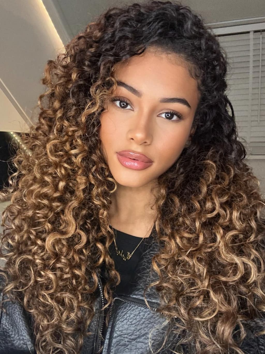 Dorsanee Caramel Golden Honey Blonde Brown With Dark Roots Tight Spring Curly 13X4 Lace Front Human Hair Wigs 250 300 Density - Image 4