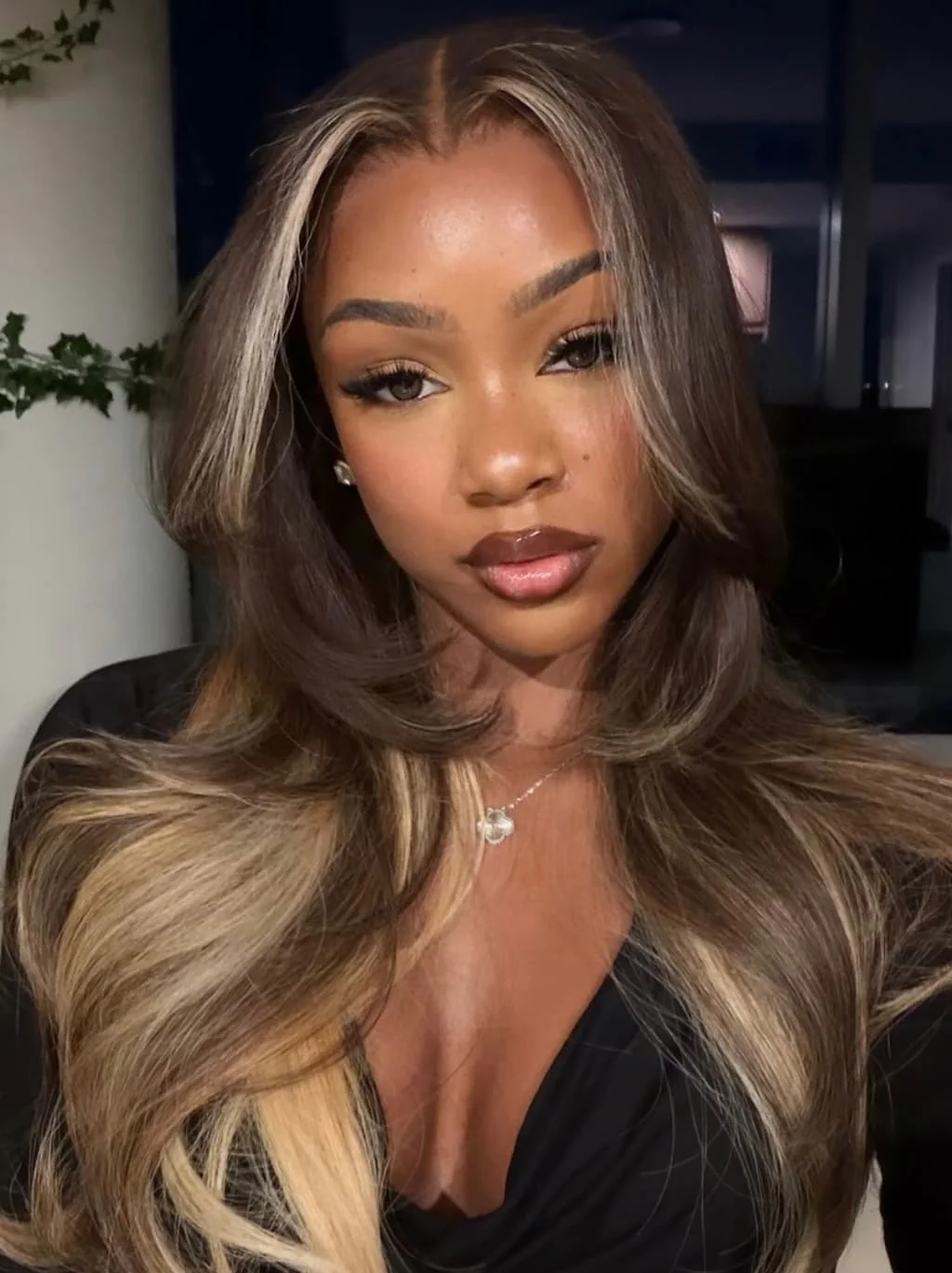 Dorsanee Chocolate Brown Honey Blonde Face-Framing Balayage 13x4 Lace Front Virgin Human Hair Wigs 200 Density - Image 3