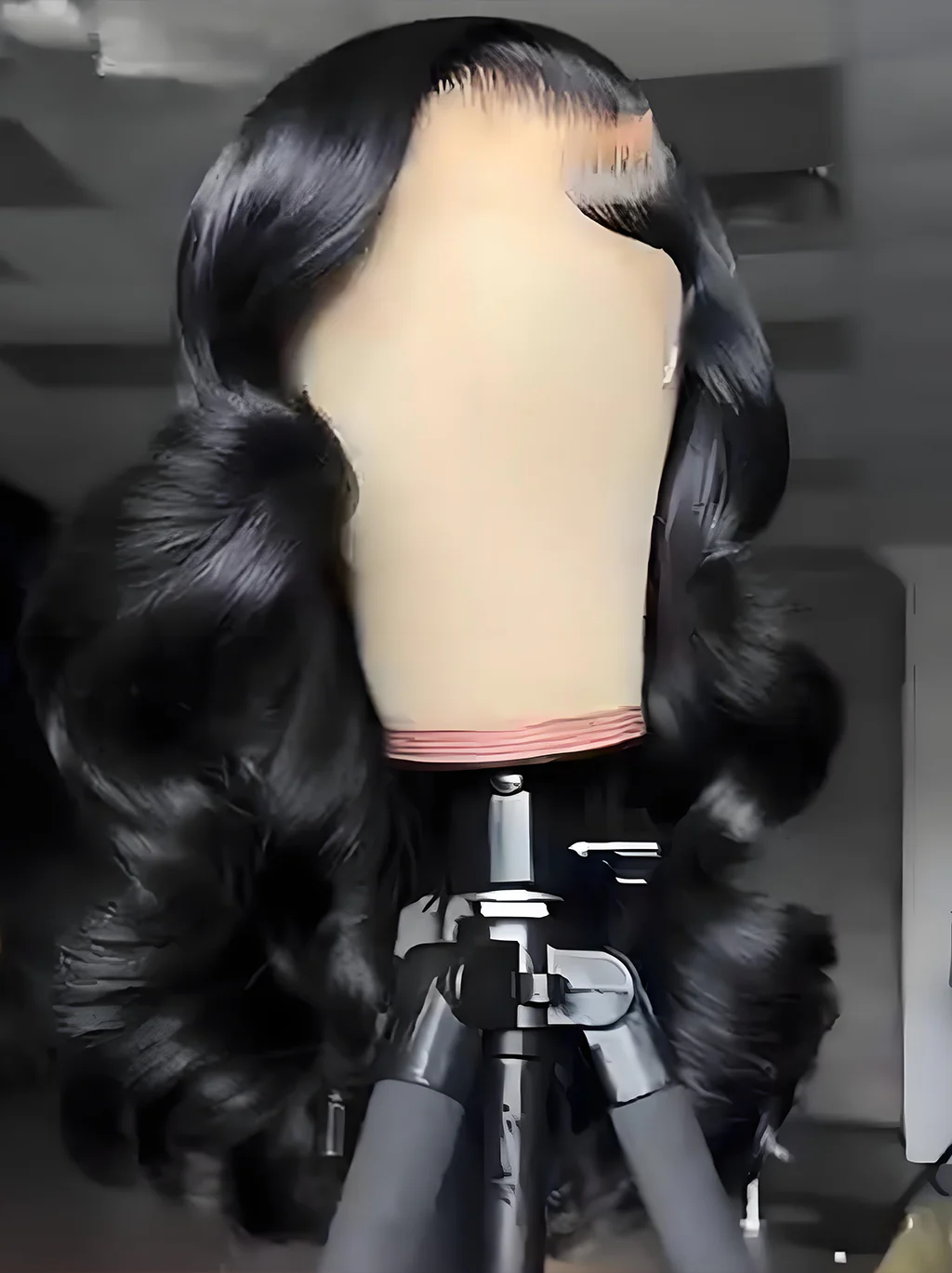 Dorsanee Elegant Natural Bounce Loose Curls 13x4 Lace Front Human Hair Wig 250 300 Density - Image 3