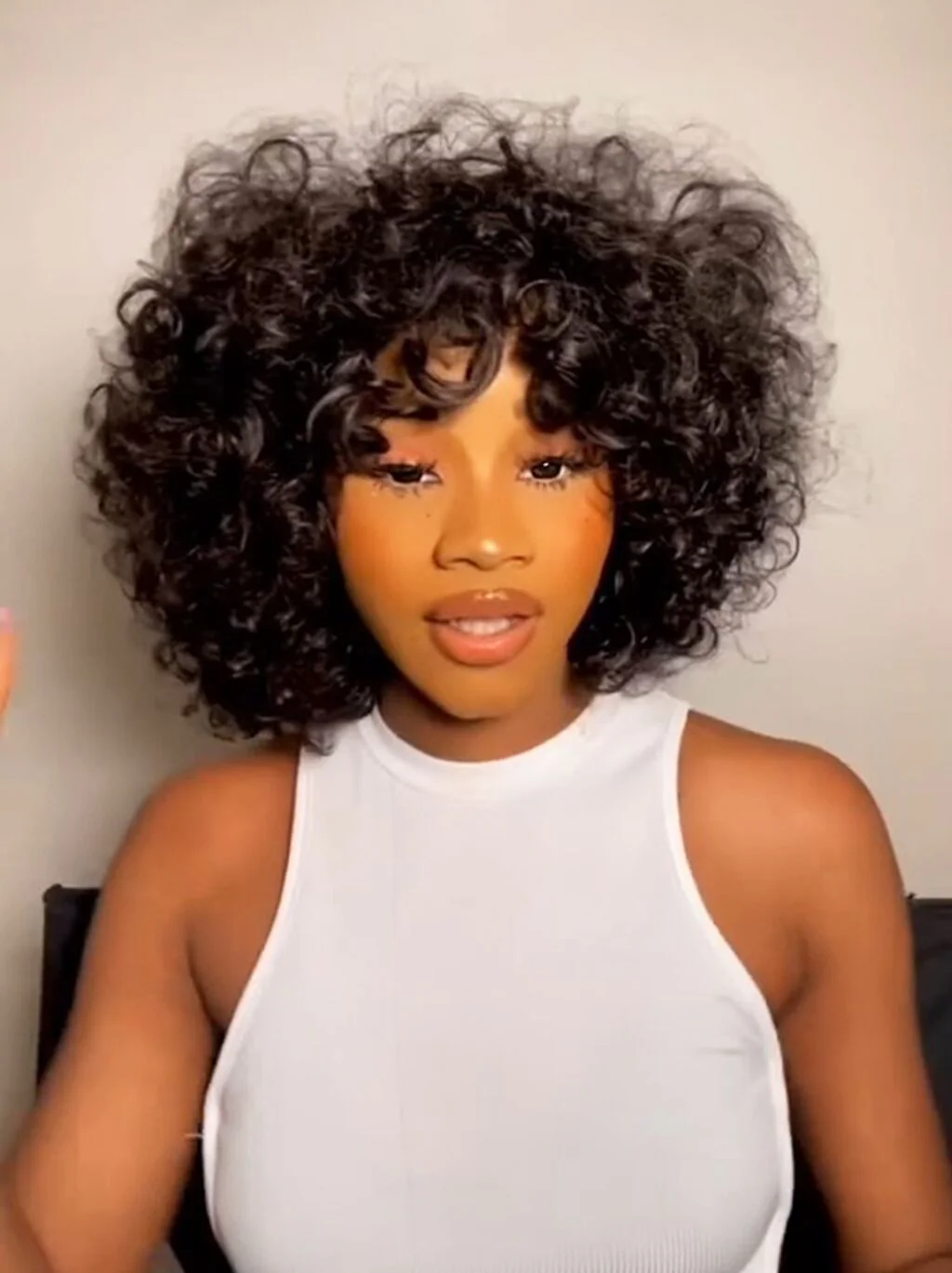 Dorsanee Elegant Short Bob Bouncy Loose Curls 13x4 Lace Front Virgin Human Hair Wigs - Image 3