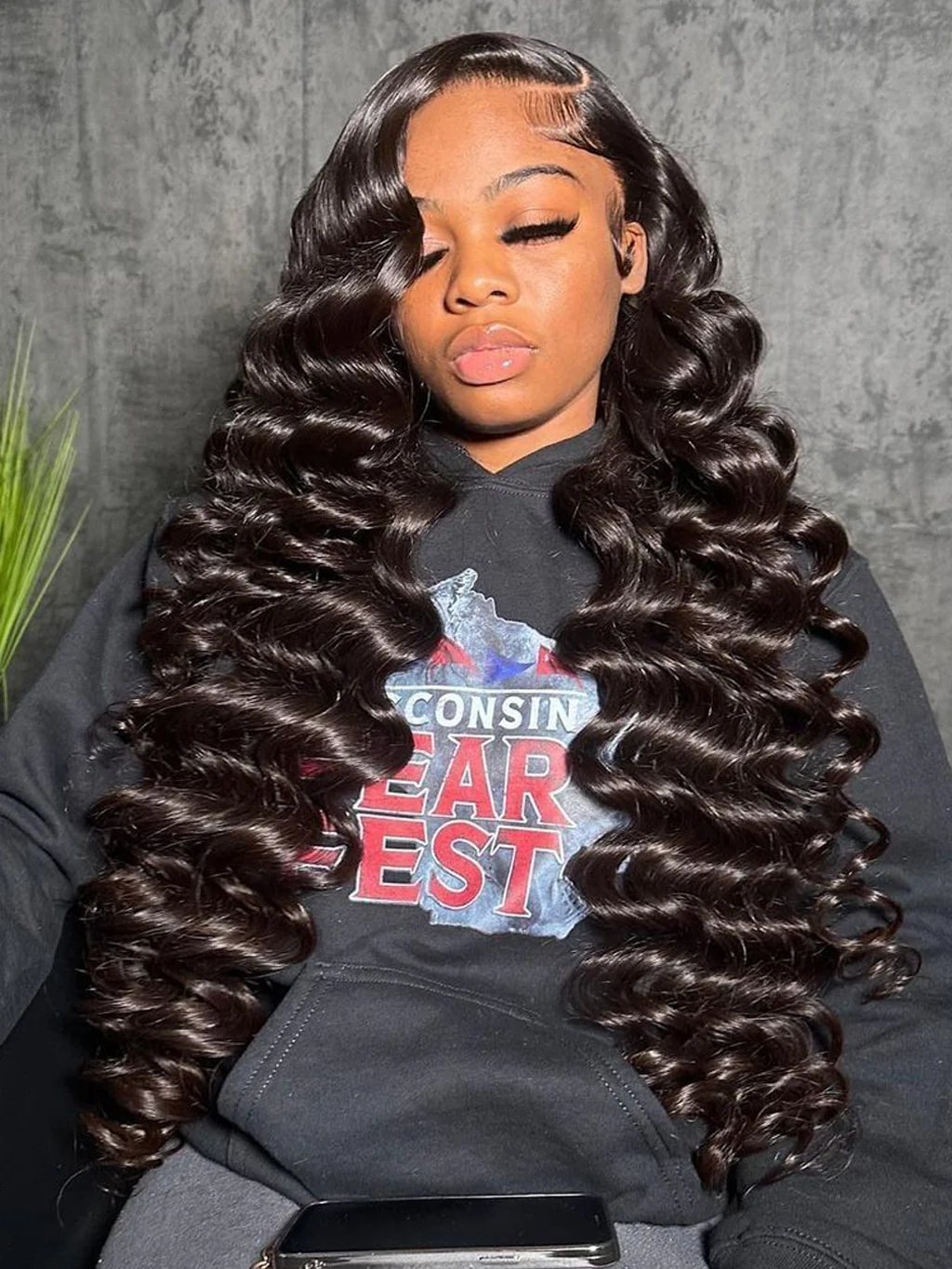Dorsanee 250 Density Pre-plucked 13x4 HD Lace Front Wig Loose Wave Human Hair Wig - Image 4