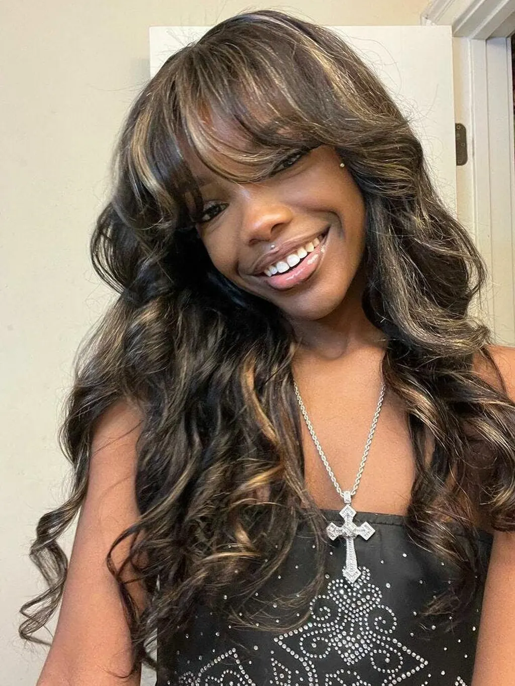 Dorsanee Curtain Bangs Honey Blonde Highlight 13x4 Lace Front Body Wave Human Hair Wigs - Image 3