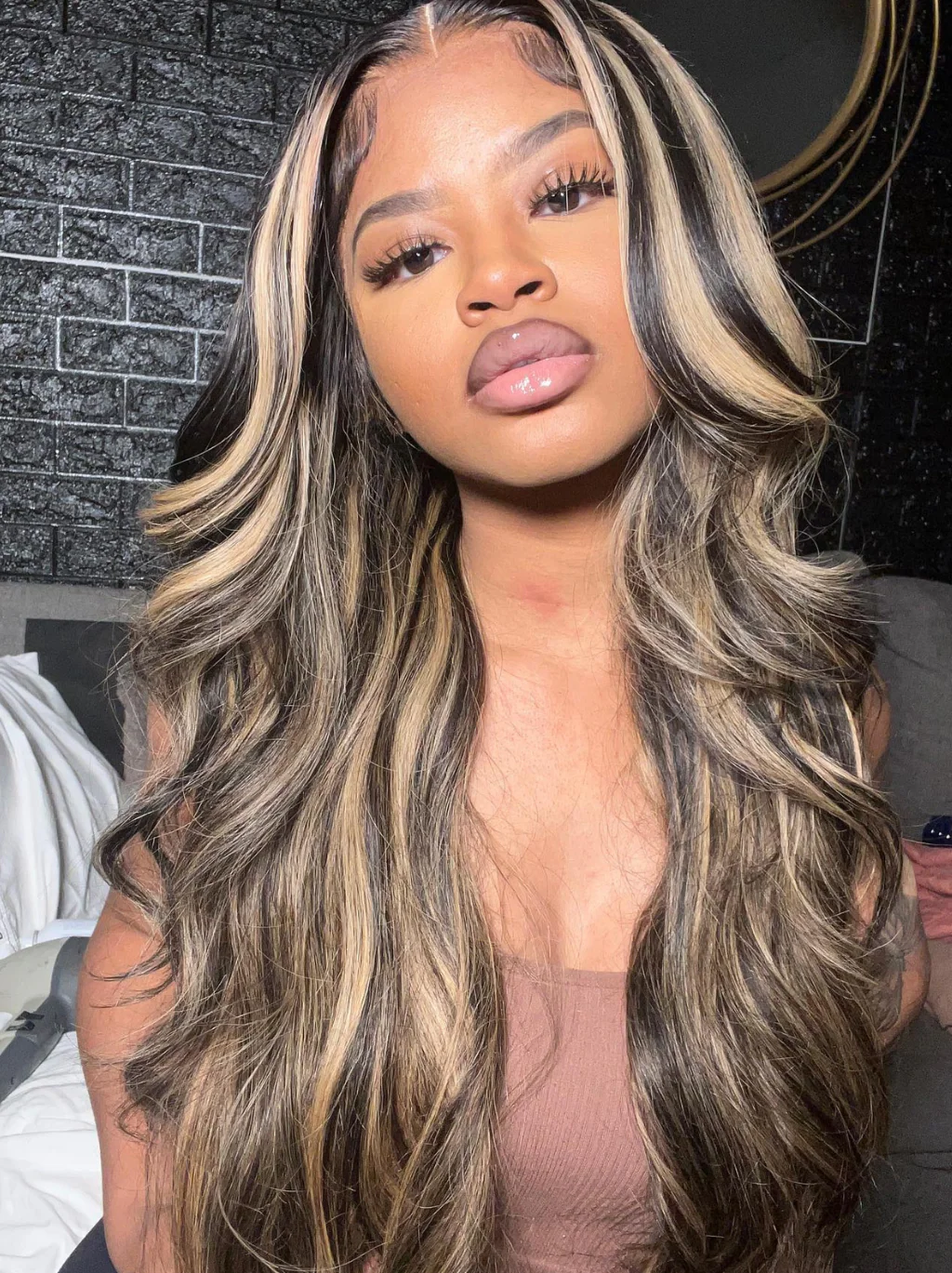 Dorsanee Honey Blonde Brown Highlight 13x4 Lace Front Body Wave Human Hair Wigs - Image 4