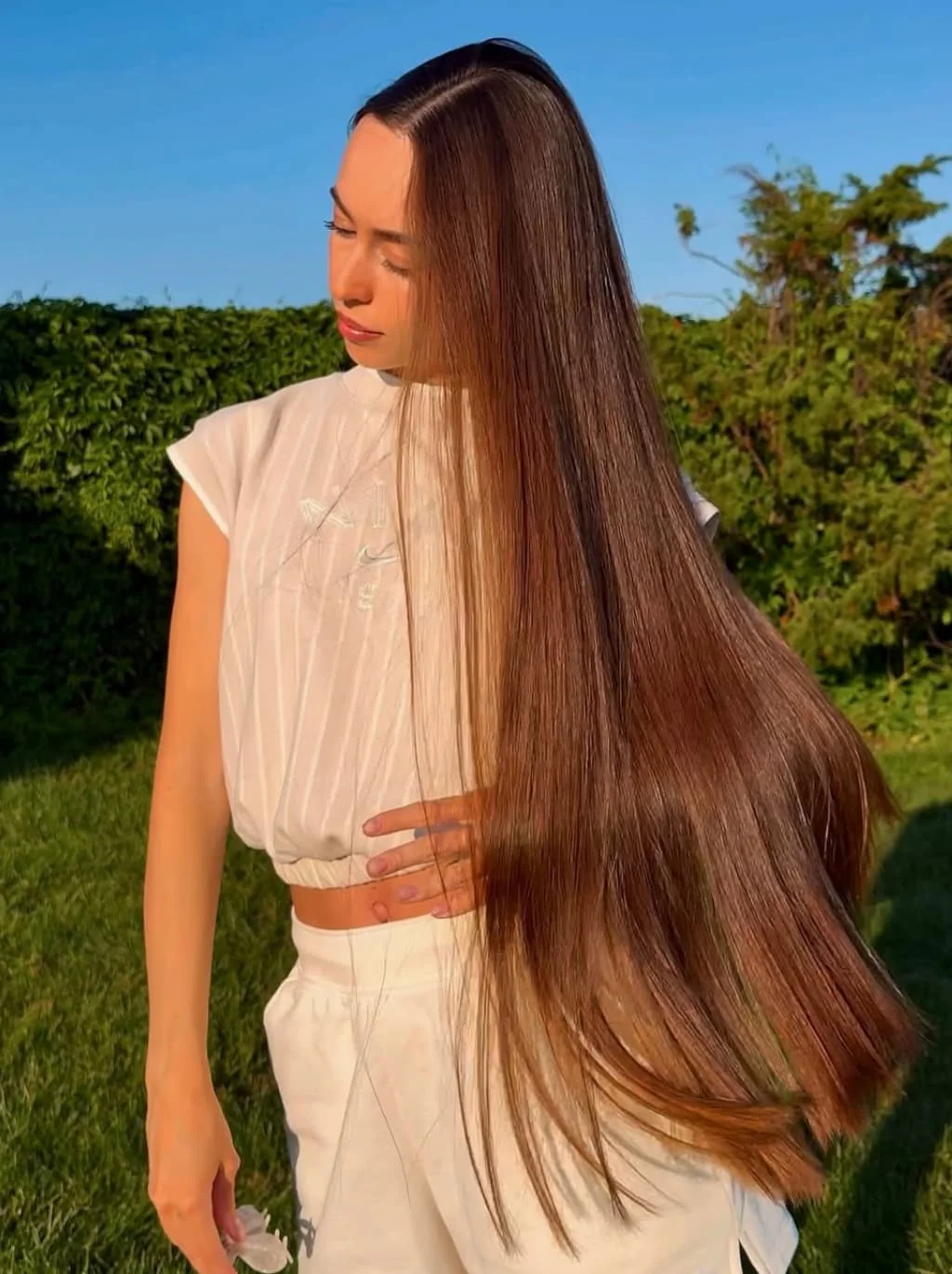 Dorsanee Luxury Vietnamese Hair Thick Natural Long-lasting Soft 13x4 Lace Front Virgin Human Hair Wigs - Image 4