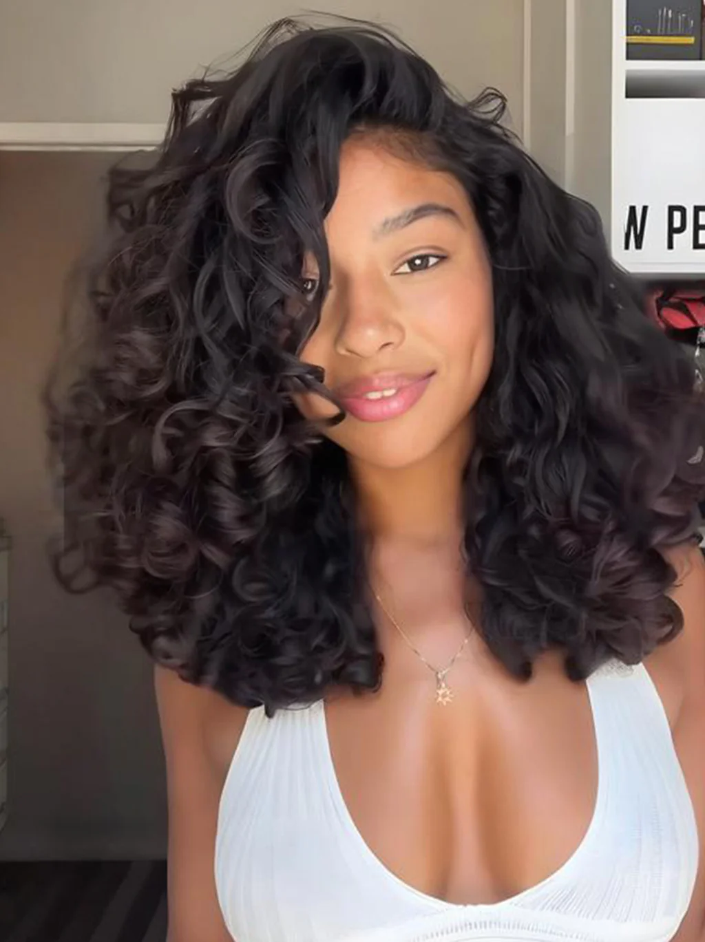 Dorsanee Mature Sleek Shoulder-grazing Bouncy Loose Wave Human Hair Wigs - Image 2