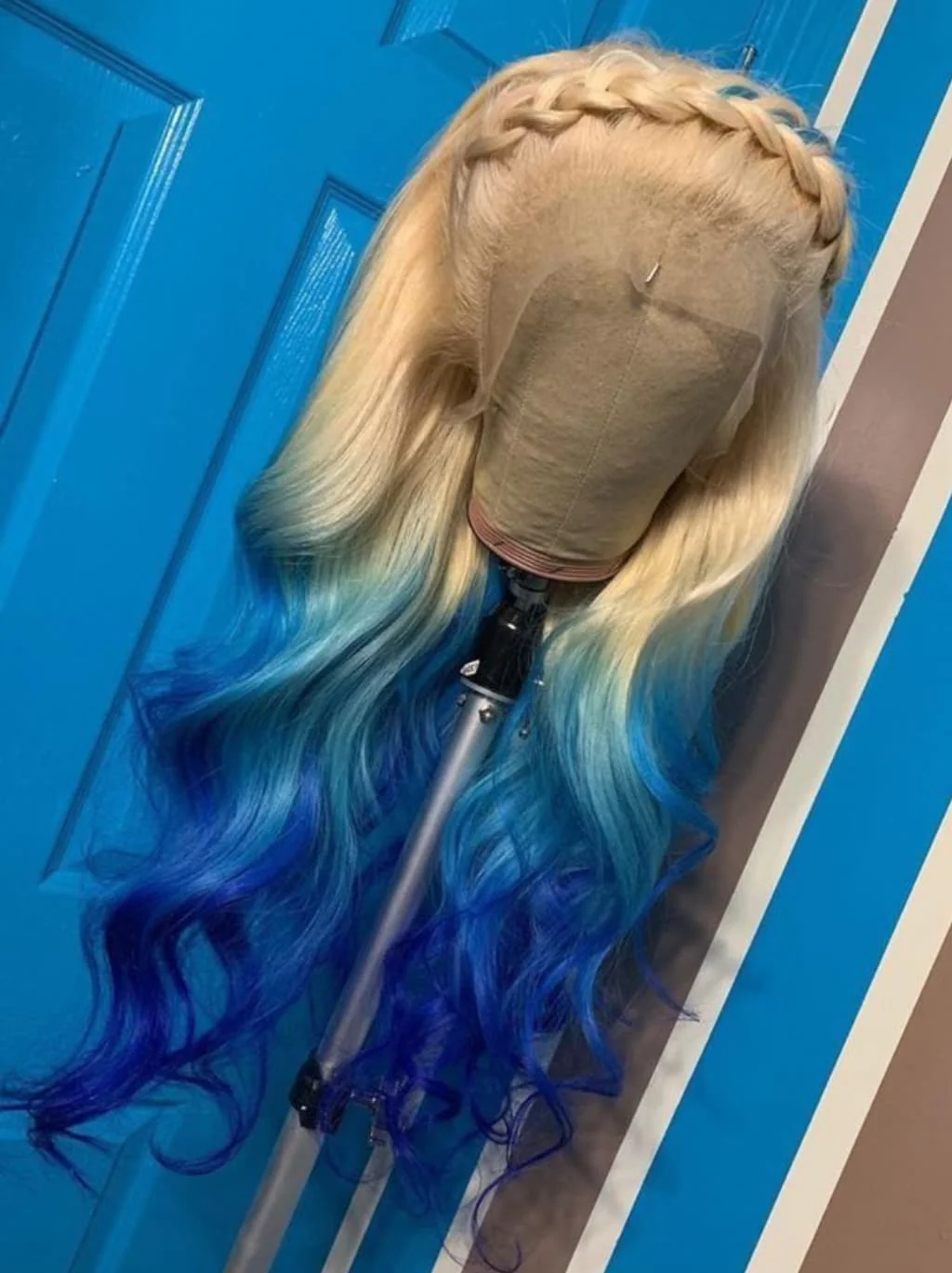 Dorsanee Ombre 613 Blonde Blue Colored 13x4 Lace Front Virgin Human Hair Wig 200 Density - Image 4