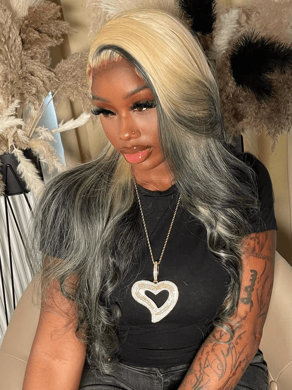 Dorsanee Ombre Blonde Ash Black Gray Skunk Stripe Highlight Lace Front Hair Wig - Image 3