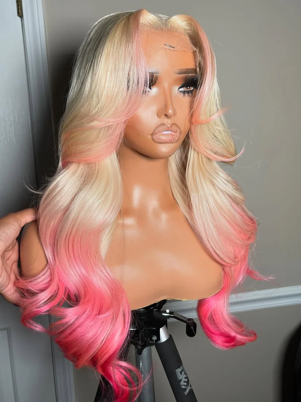 Dorsanee Ombre Blonde Pink Wig With Pink Skunk Stripe 13x4 Lace Front Human Hair Wigs - Image 3