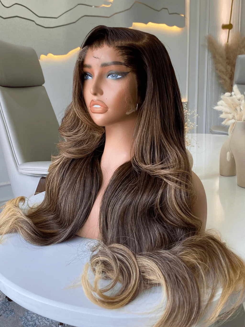 Dorsanee Ombre Chocolate Light Brown Honey Blonde Highlights Human Hair Wigs - Image 4