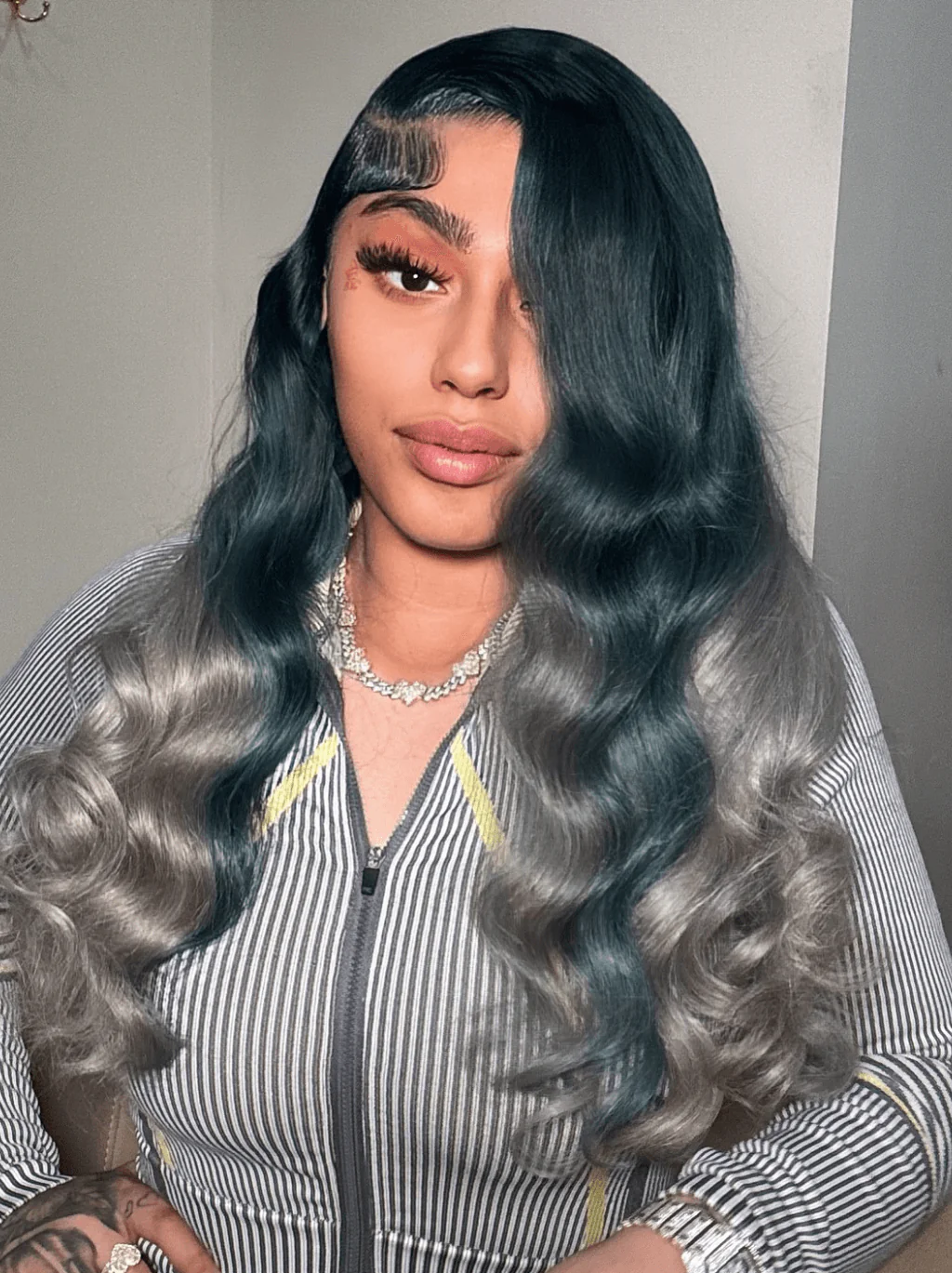 Dorsanee Ombre Dark Olive Green Gray Body Wave 13x4 Lace Front Human Hair Wigs - Image 5