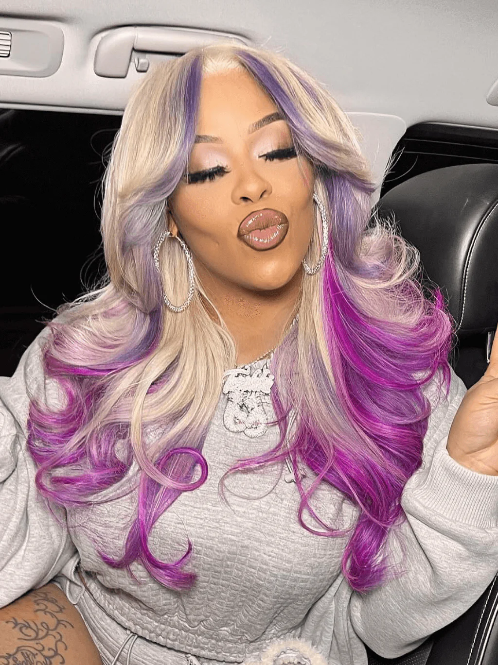 Dorsanee Ombre Gray Blonde Purple Skunk Stripe 13x4 Lace Front Human Hair Wigs - Image 3
