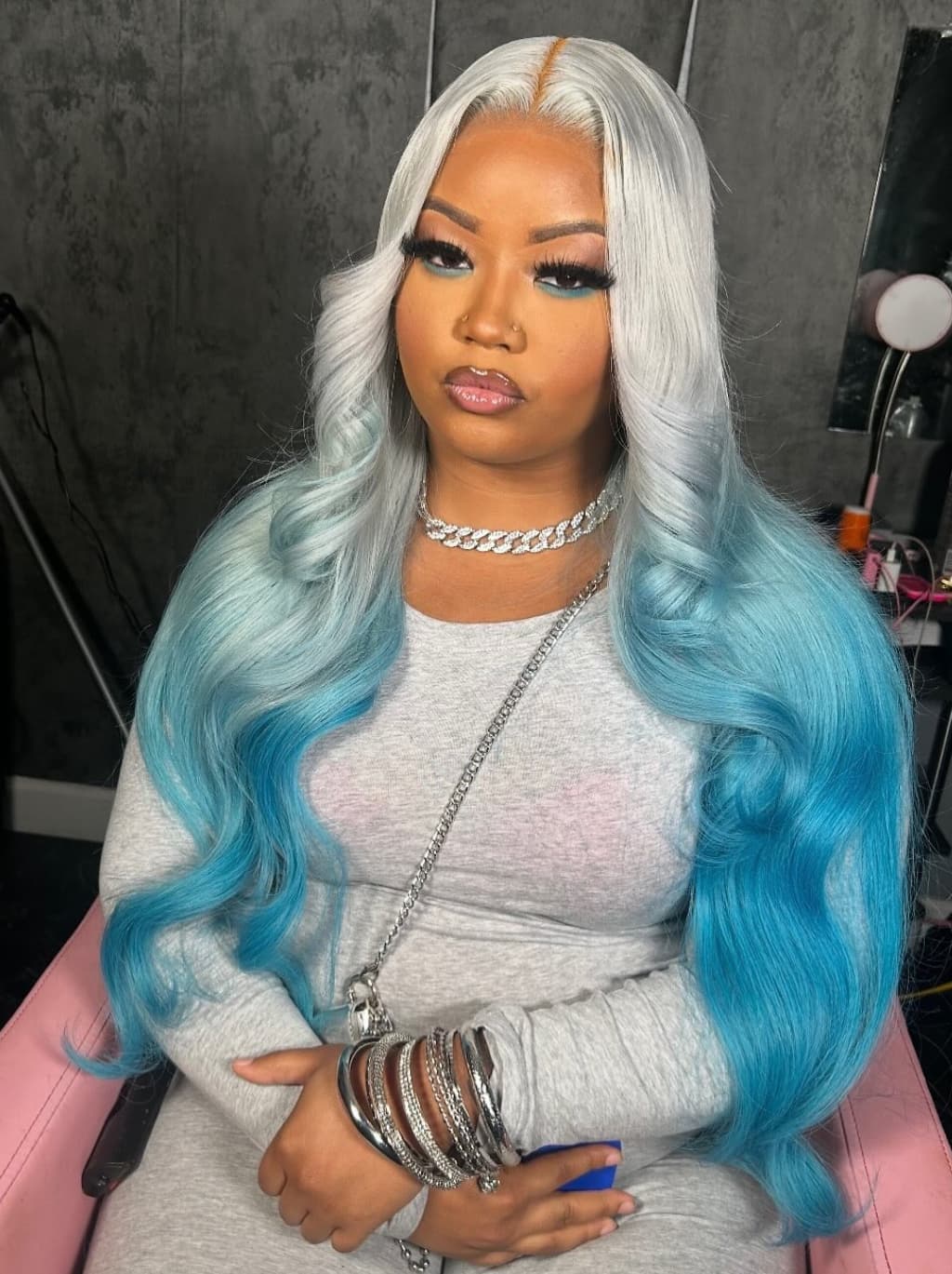 Dorsanee Ombre Silver Gray Blue 13x4 Lace Front Virgin Human Hair Wigs 200 Density - Image 4