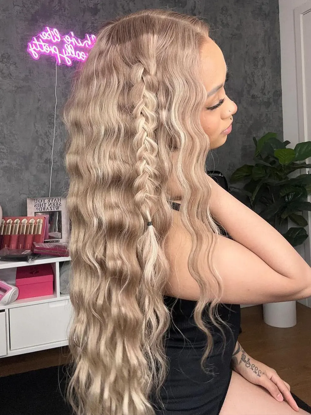 Dorsanee P18/613 9x6 M-Cap Blonde Light Brown Highlight Bone Straight Human Hair Wig - Image 8