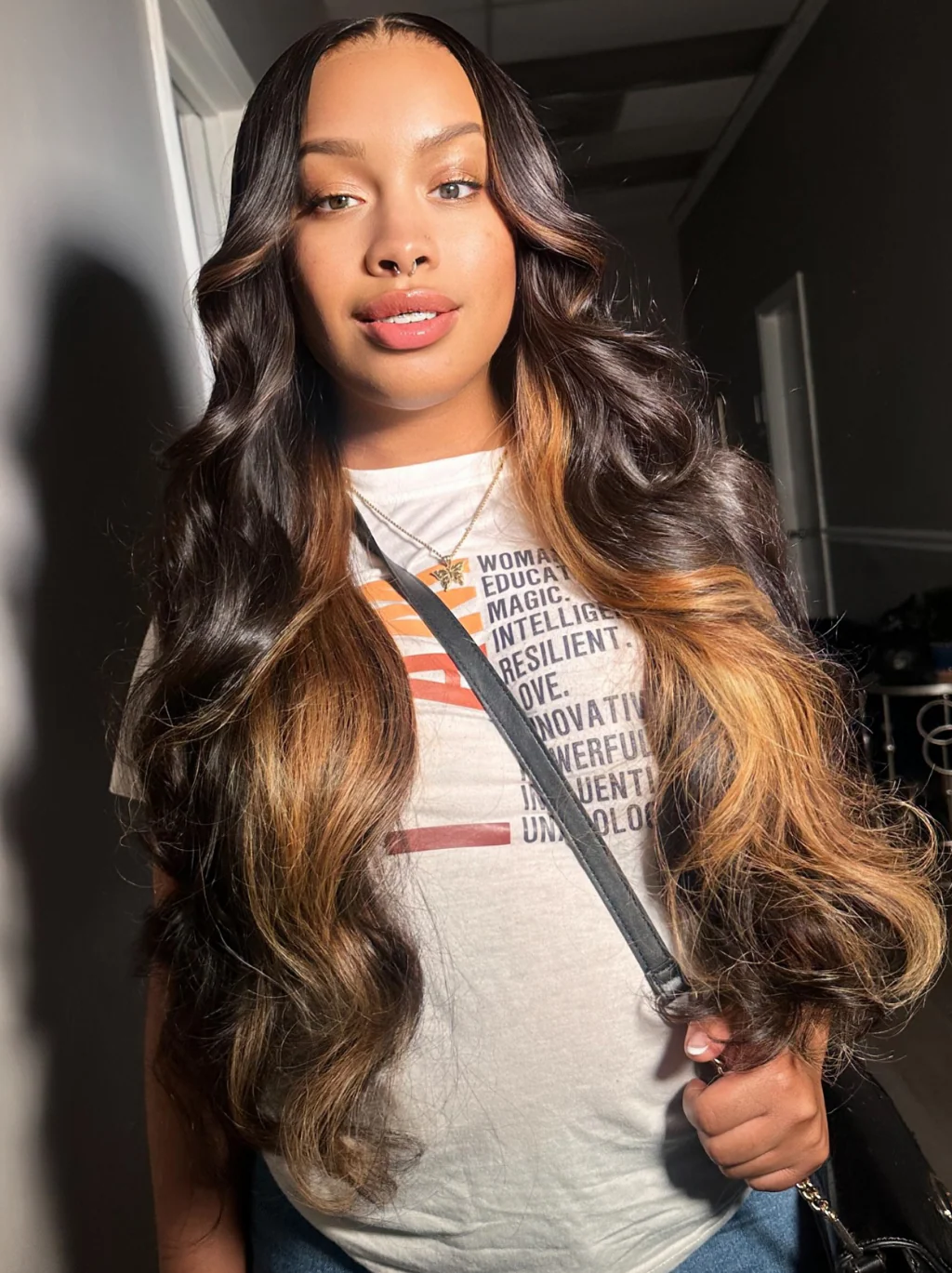 Dorsanee Peekaboo Black Wig With Brown Streak Highlights 200 Density 13x4 Lace Front Body Wave Human Hair Wigs - Image 3
