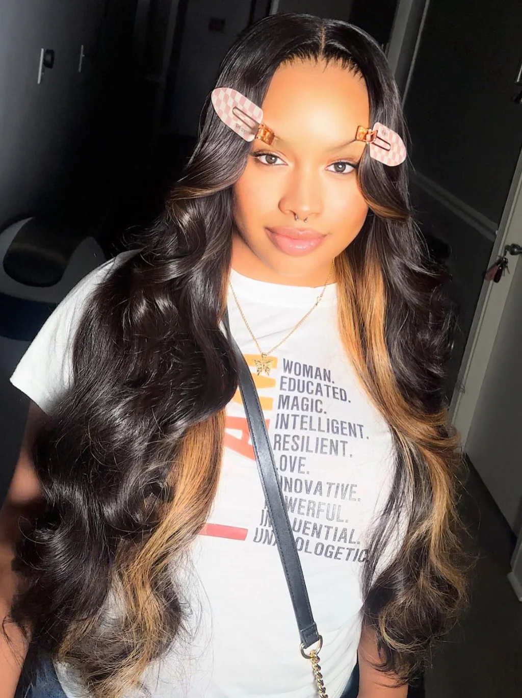 Dorsanee Peekaboo Black Wig With Brown Streak Highlights 200 Density 13x4 Lace Front Body Wave Human Hair Wigs - Image 4