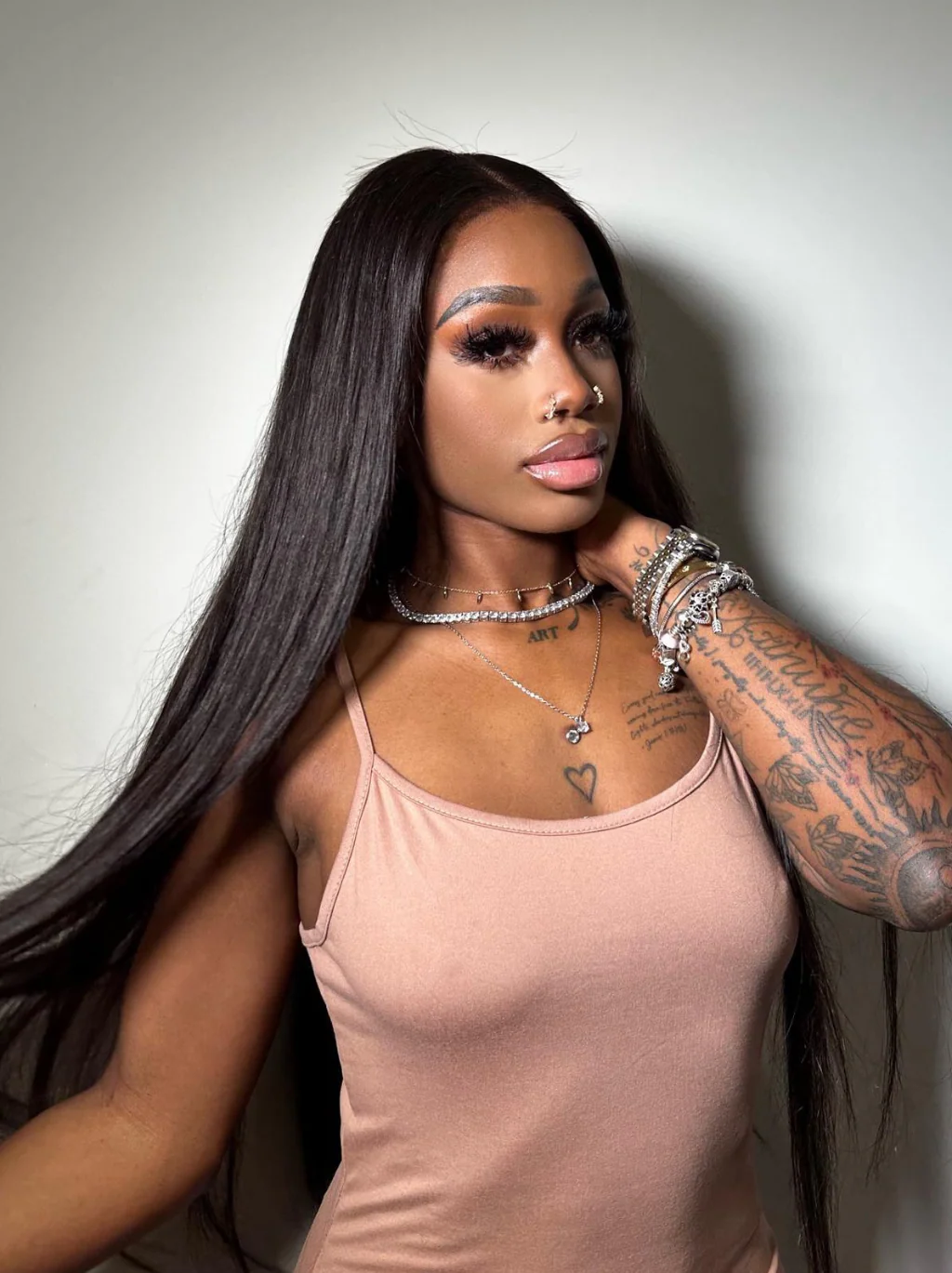 Dorsanee Big Head Friendly Large Cap 13x4 Lace Front Straight Human Hair Wigs - Image 5