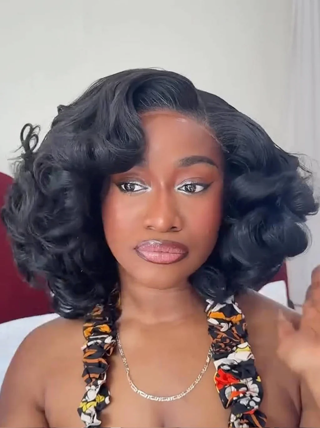 Dorsanee Shoulder Length Bouncy Loose Body Wave 13x4 HD Lace Front Bob Human Hair Wigs - Image 5