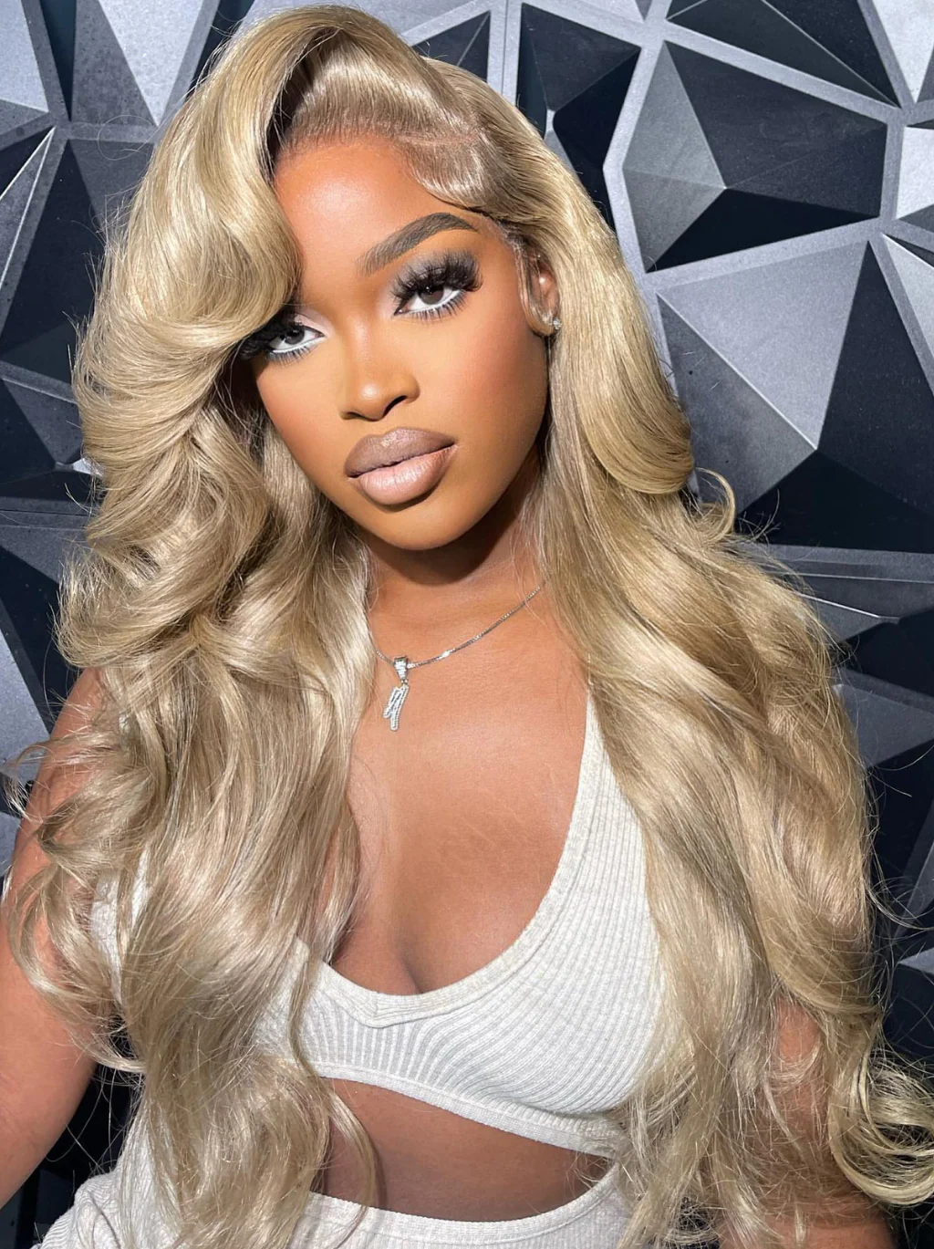 Dorsanee Side Part Bangs Butterfly Layered Haircut Blonde Pastel Green Blue 13x4 Lace Frontal Human Hair Wig - Image 5