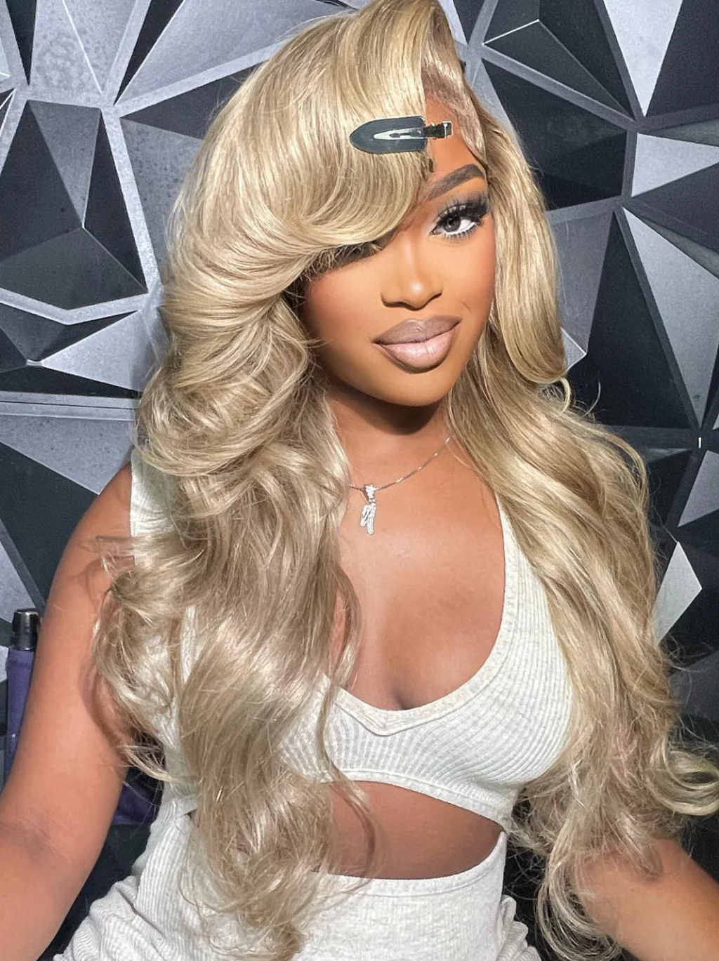 Dorsanee Side Part Bangs Butterfly Layered Haircut Blonde Pastel Green Blue 13x4 Lace Frontal Human Hair Wig - Image 6