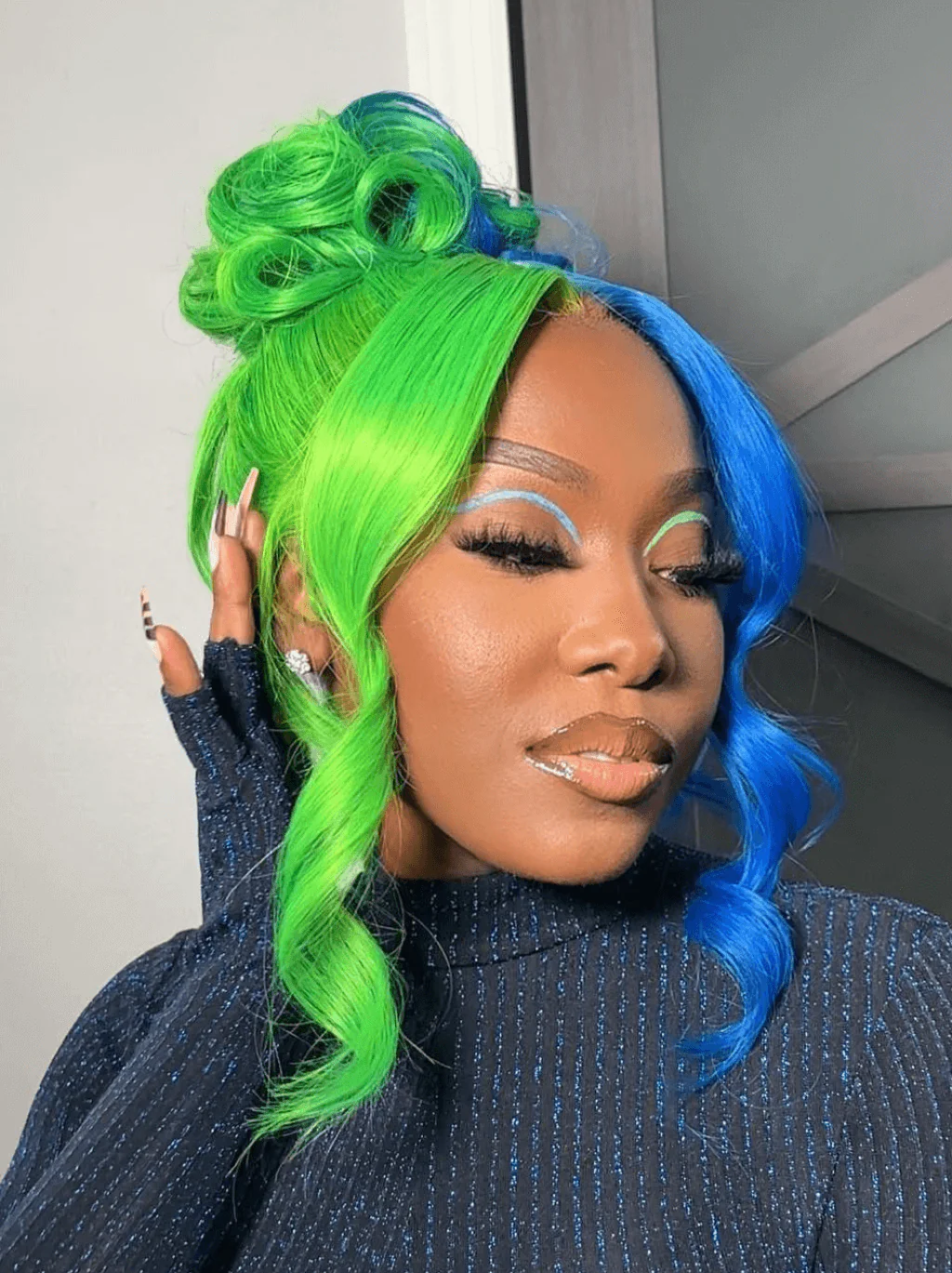 Dorsanee Split Dye Half Green Half Blue 13x4 Lace Front Virgin Human Hair Wigs - Image 4