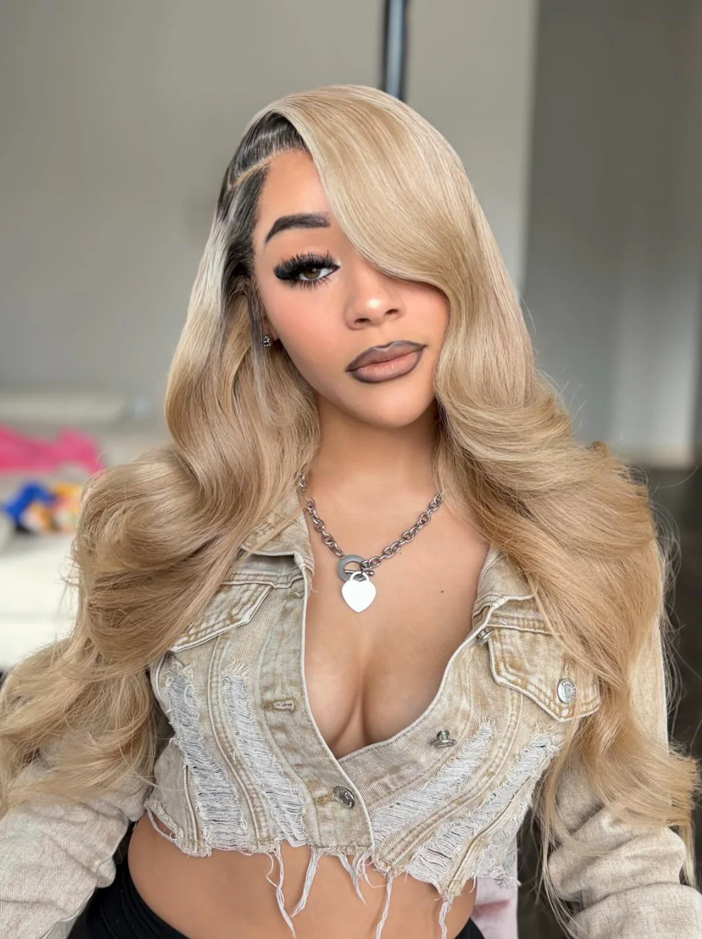 Dorsanee Strawberry Ash Blonde With Dark Roots 13x4 Lace Front Remy Human Hair Wigs - Image 4