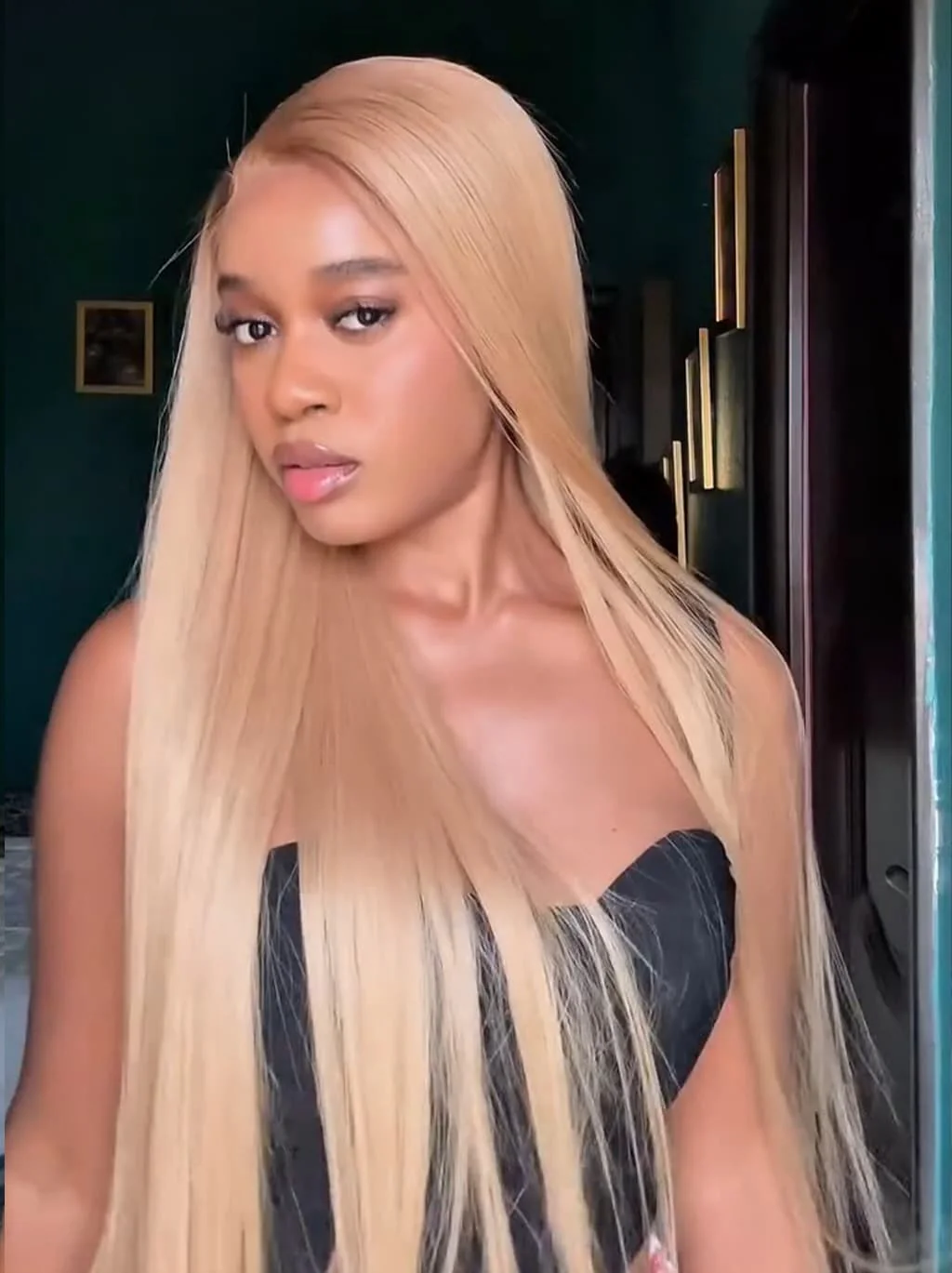 Dorsanee Strawberry Honey Blonde Bone Straight 13x4 Lace Front Remy Human Hair Wigs - Image 3