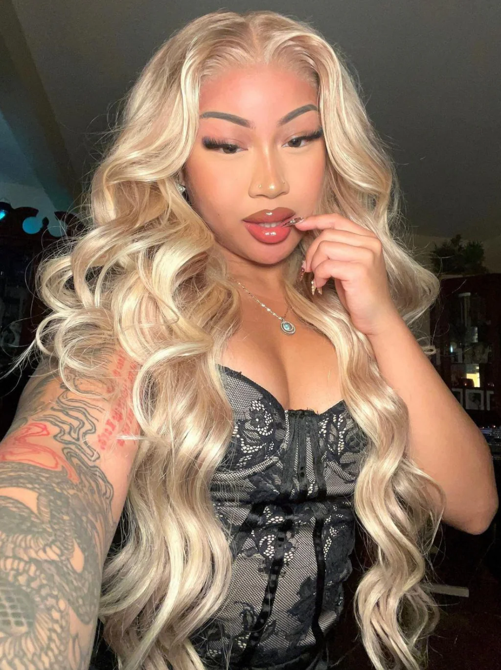 Dorsanee Tea Light Brown Blonde Highlight Body Wave Hair Wigs 200 Density - Image 2