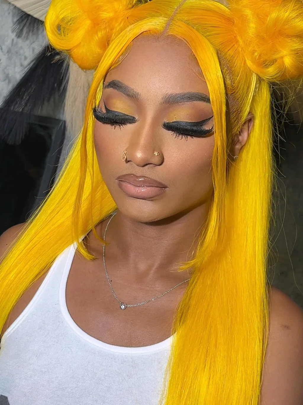 Dorsanee Yellow Color 200 Density 13x4 Lace Front Straight Virgin Human Hair Wigs - Image 4