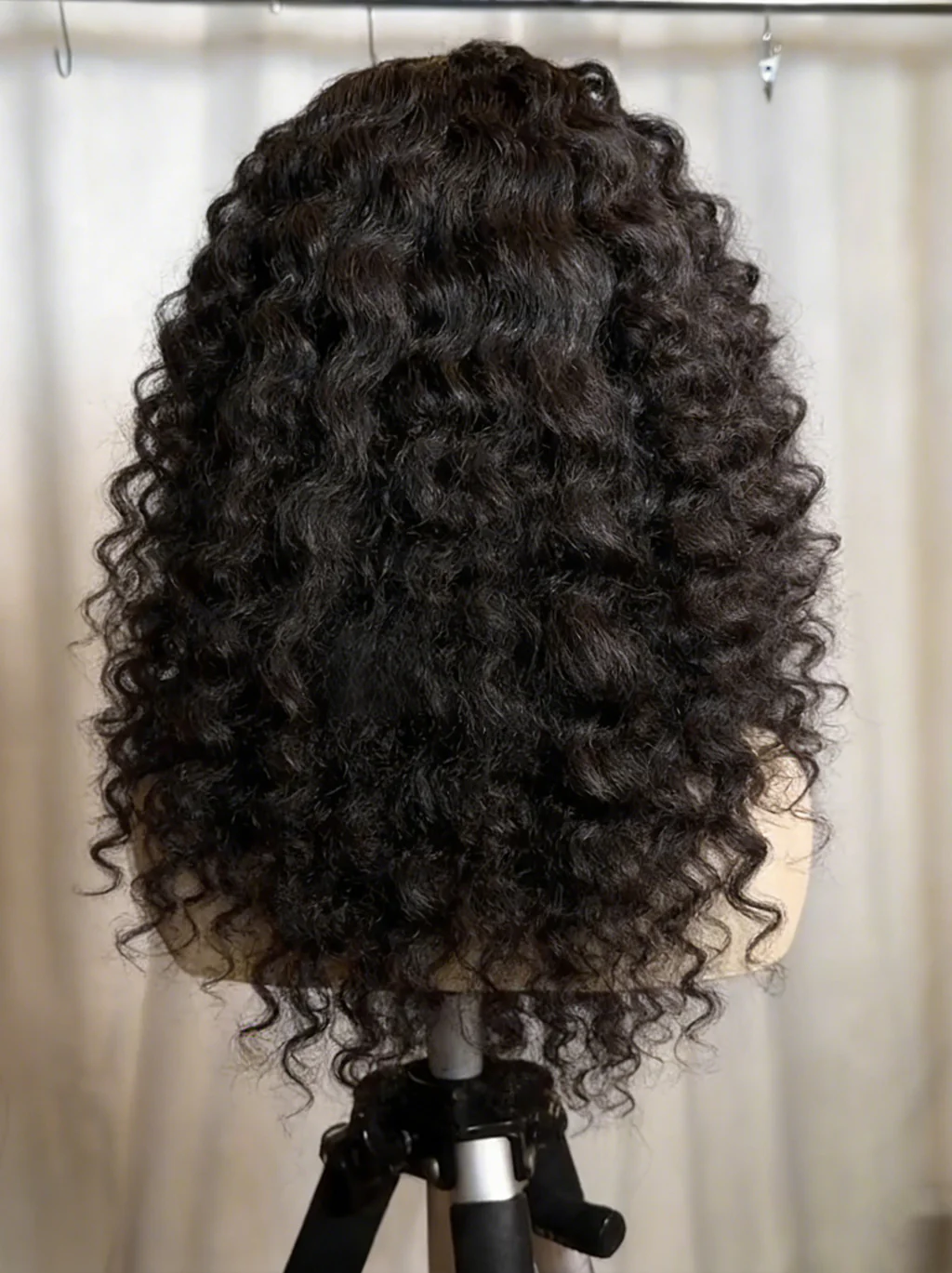 Dorsanee Natural Bouncy Tight Loose Deep Curls Short Bob 13x4 Lace Front Human Hair Wigs - Image 2